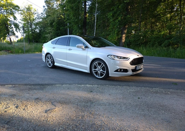 Ford Mondeo cena 68000 przebieg: 159000, rok produkcji 2015 z Gołańcz małe 191